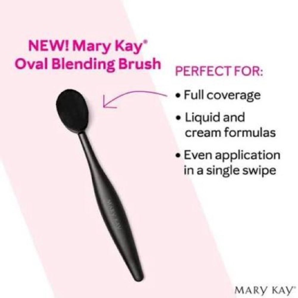 Mary Kay Precision Oval Makeup Brush - Black